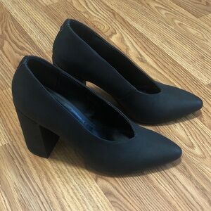 MATT & NAT Black Chunky Heels